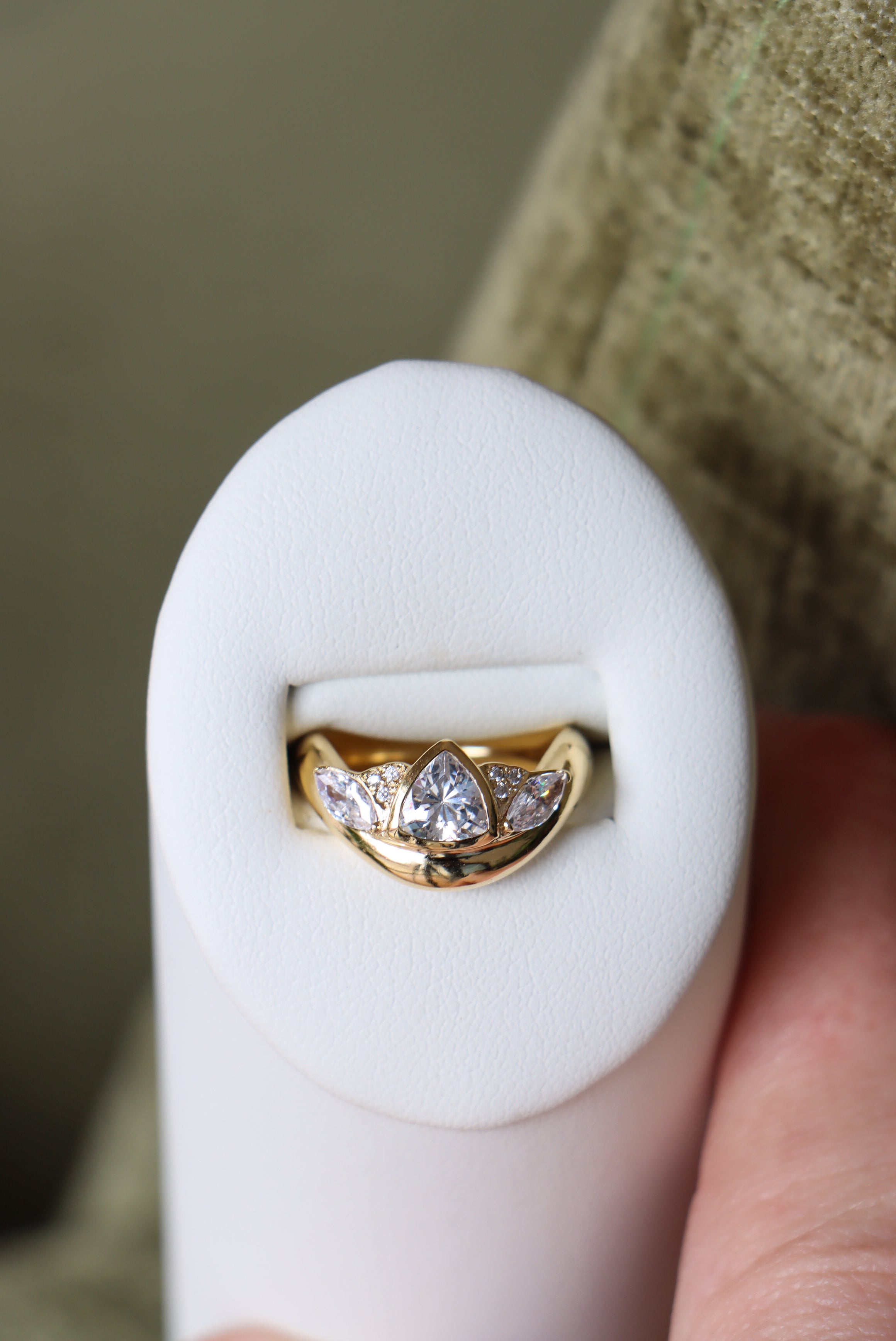 Trinity Arc Ring – Mitera Made